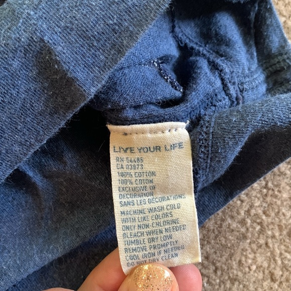 American Eagle Favorite T - Picture 3 of 5